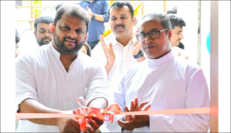 അമരീസ് മെഡിക്കൽ സർവീസ് നാഗർഭാവിയിൽ പ്രവർത്തനമാരംഭിച്ചു