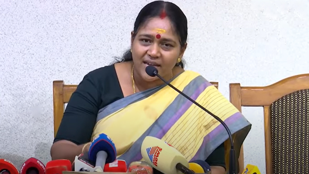 ശോഭ സുരേന്ദ്രന്റെ വീടിന്‌ സമീപം സ്‌ഫോടക വസ്‌തു പൊട്ടിത്തെറിച്ചു