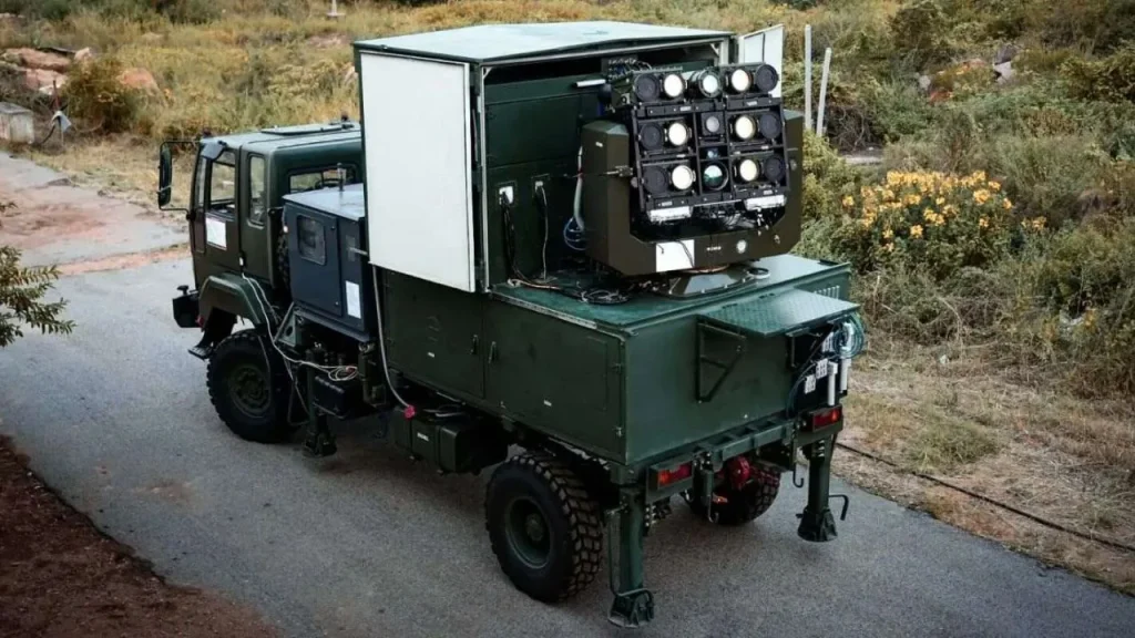 പ്രതിരോധ രംഗത്ത് ചരിത്രം കുറിച്ച് ഡിആർഡിഒ; ലേസർ അധിഷ്ഠിത ആയുധ പരീക്ഷണം വിജയം