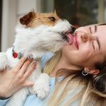 ഗർഭിണിയുടെ വയറ്റിൽ നിന്ന് നീക്കം ചെയ്തത് ടെന്നീസ് ബോളിനേക്കാൾ വലിപ്പമുള്ള വിര; വില്ലനായത് വളർത്തുനായ