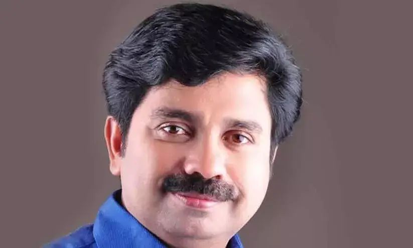 ആര്യാടൻ ഷൗക്കത്ത് ശനിയാഴ്ച നാമനിര്‍ദേശ പത്രിക സമര്‍പ്പിക്കും