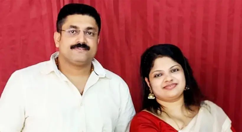 കുവൈത്തില് നഴ്സുമാരായ മലയാളി ദമ്പതികള് കുത്തേറ്റ് മരിച്ച നിലയില്