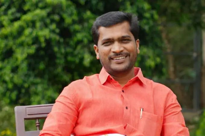 എ രാജയ്ക്ക് എംഎല്‍എയായി തുടരാം; ദേവികുളം തിരഞ്ഞെടുപ്പ് സുപ്രീം കോടതി ശരിവെച്ചു