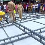 കനത്ത മഴ; തൃശൂര്‍ കോര്‍പറേഷൻ കെട്ടിടത്തിന്‍റെ കൂറ്റൻ ഇരുമ്പ് മേല്‍ക്കൂര മറിഞ്ഞുവീണു