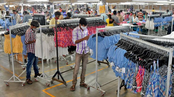 തുർക്കിയിലേക്കും അസർബൈജാനിലേക്കും തുണിത്തരങ്ങളുടെ കയറ്റുമതി നിർത്തിവെക്കാനൊരുങ്ങി ബെംഗളൂരുവിലെ വ്യാപാരികൾ