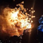 തൃശൂര്‍ പൂരം സാമ്പിള്‍ വെടിക്കെട്ടിനിടെ അപകടം; ഫയര്‍ഫോഴ്സ് ഉദ്യോഗസ്ഥന് പരുക്ക്