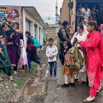 അതിർത്തികൾ ശാന്തമാകുന്നു; ജമ്മു കശ്മീരിലെ അതിർത്തി മേഖലകളൊഴിച്ചുള്ള സ്കൂളുകൾ ഇന്ന് തുറക്കും