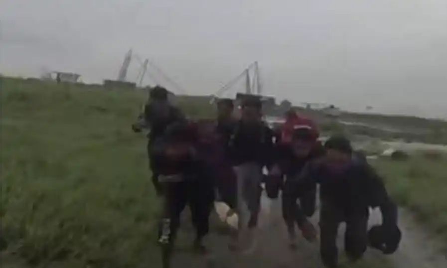 വടക്കന് സിക്കിമില് മണ്ണിടിച്ചിലില് മൂന്ന് സൈനികര് മരിച്ചു; നാലുപേരെ രക്ഷിച്ചു